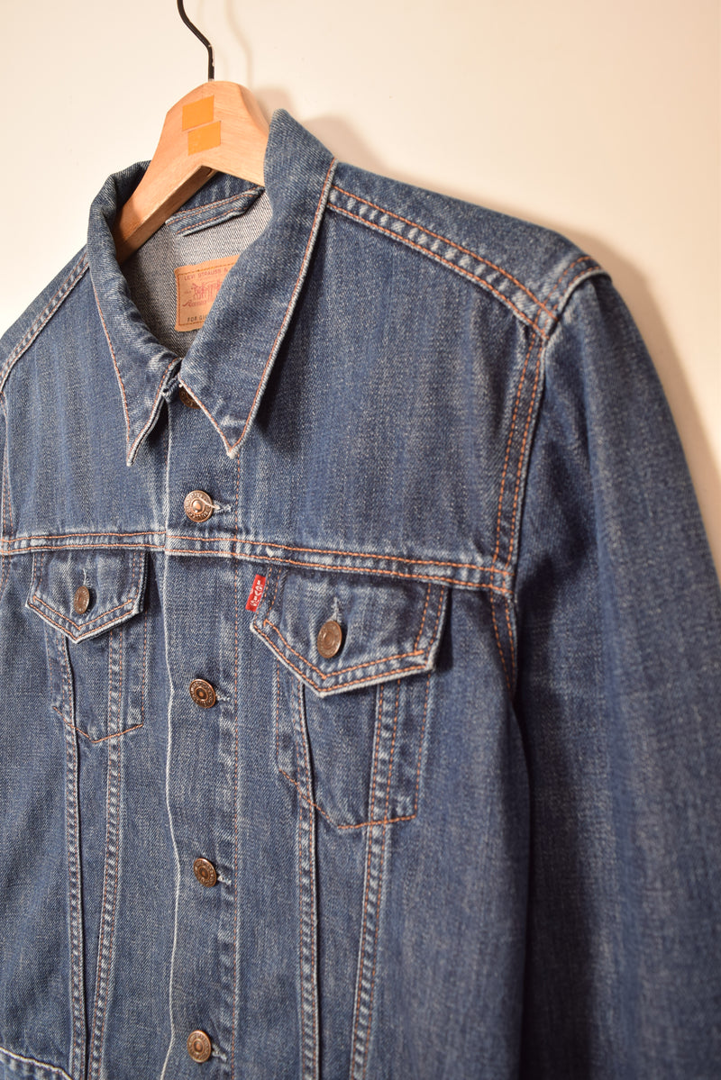 Levi's Vintage Woman Trucker Jacket (M)